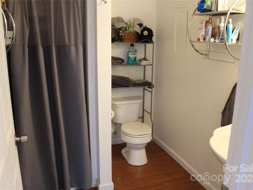 436 Oakwood Avenue, Albemarle, NC 28001.  MLS# CAR4173402, YatesRealty ID 179. 