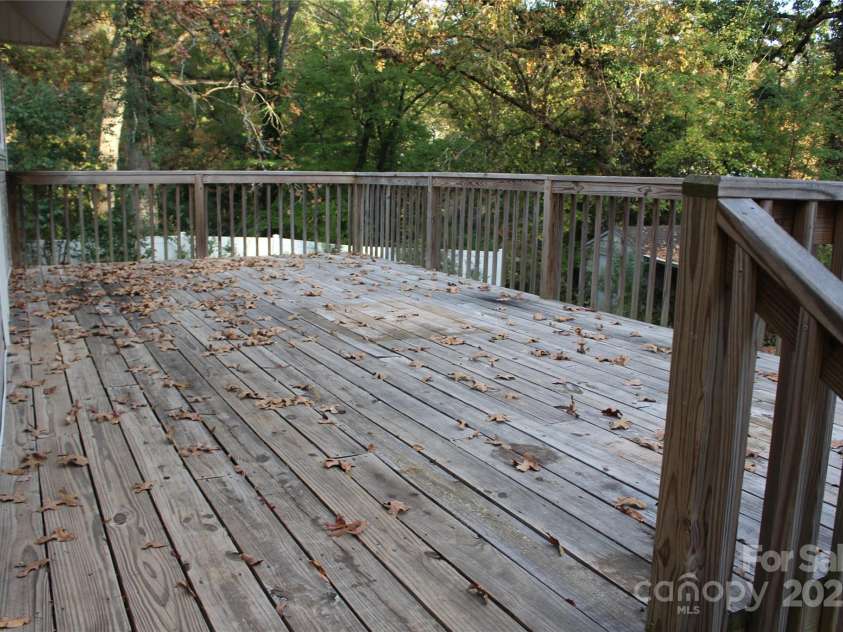 436 Oakwood Avenue, Albemarle, NC 28001.  MLS# CAR4173402, YatesRealty ID 179. 