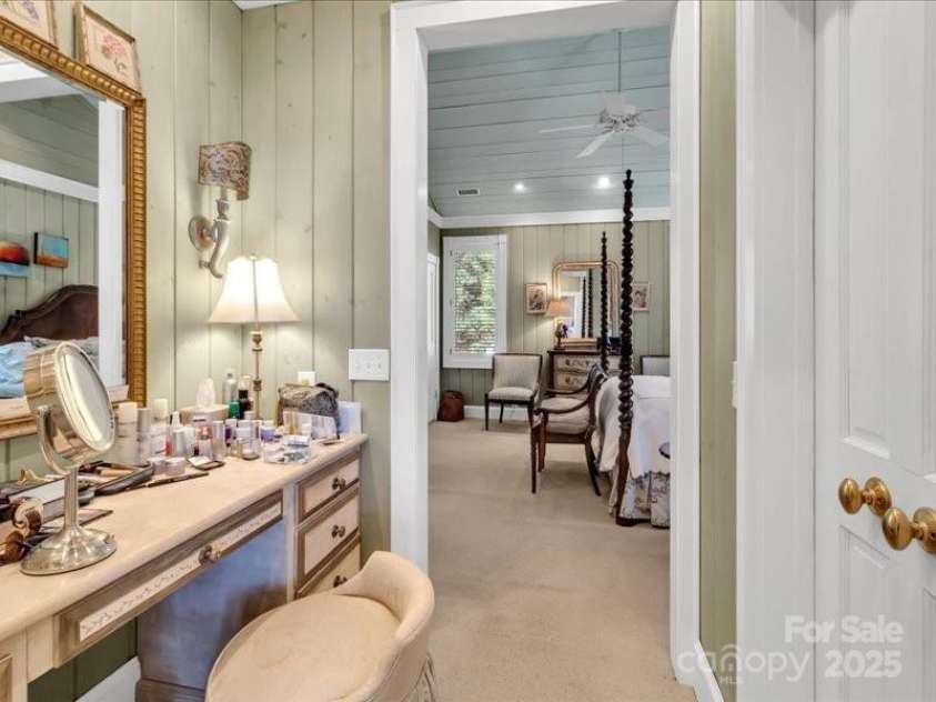 116 Dana Road, Waynesville, NC 28786.  MLS# CAR4243945, YatesRealty ID 1790. 