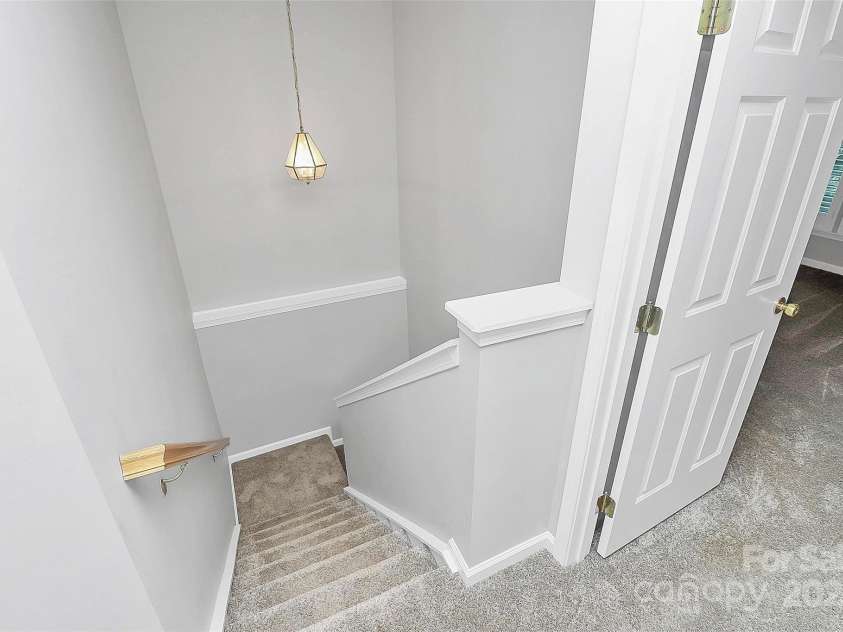 1804 Robinwood Village Drive, Gastonia, NC 28054.  MLS# CAR4282437, YatesRealty ID 1790. Stairs