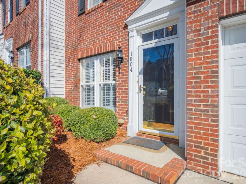 1804 Robinwood Village Drive, Gastonia, NC 28054.  MLS# CAR4282437, YatesRealty ID 1790. Townhome Front View