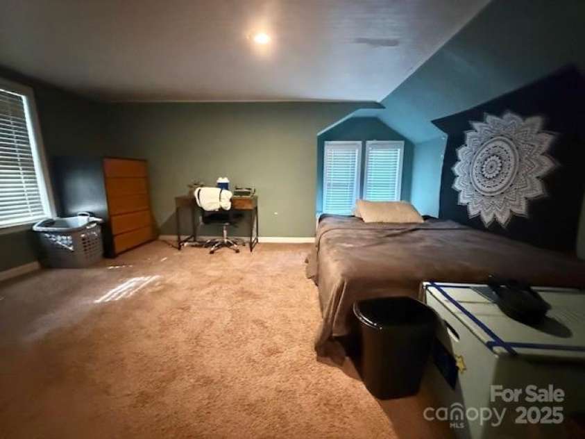 149 Poplar Drive, Marion, NC 28752.  MLS# CAR4266311, YatesRealty ID 17901. 