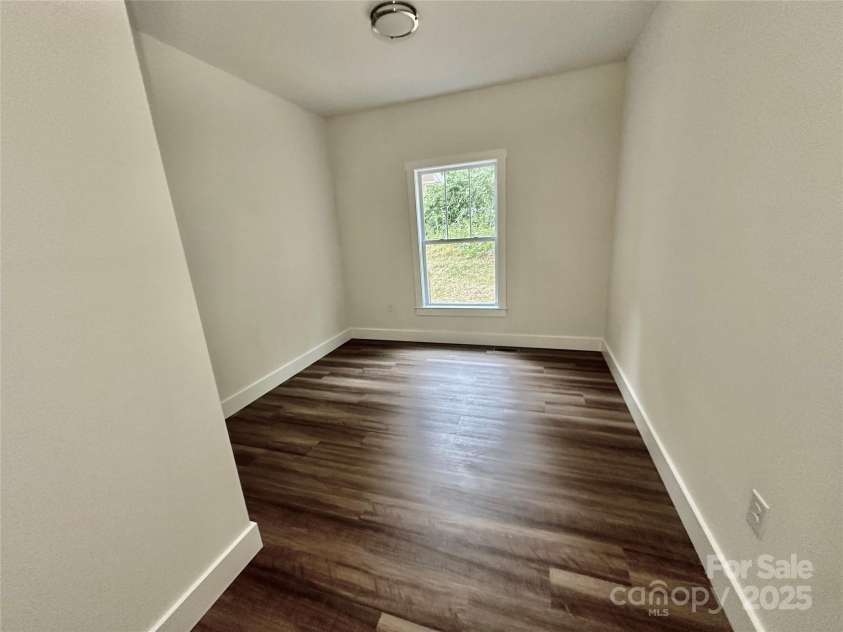 206 Cascade Ridge Road, Fairview, NC 28730.  MLS# CAR4263627, YatesRealty ID 17902. Office/Flex Space On main level