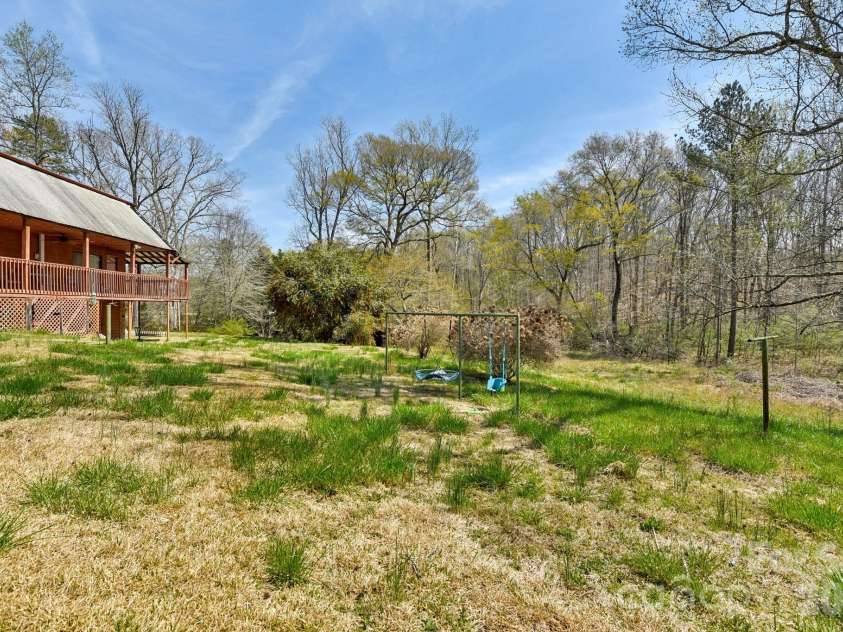 438 Cox Lake Road, Stanley, NC 28164.  MLS# CAR4360178, YatesRealty ID 17902. 