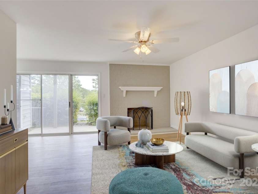 2916 Iron Gate Lane, Charlotte, NC 28212.  MLS# CAR4253114, YatesRealty ID 17903. 