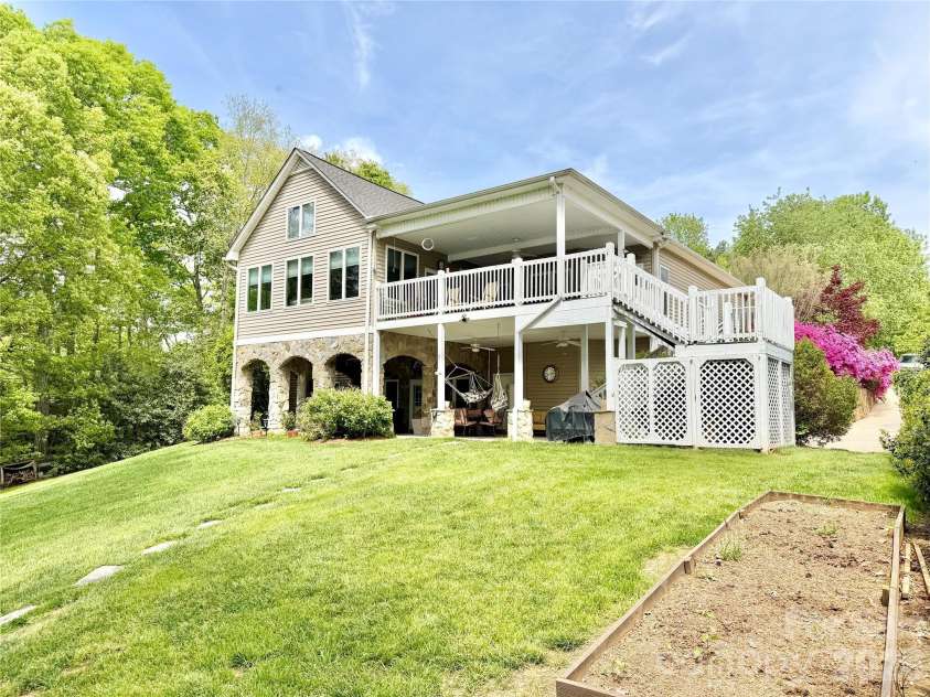 226 Riverwalk Road, Stony Point, NC 28678.  MLS# CAR4369490, YatesRealty ID 17904. 