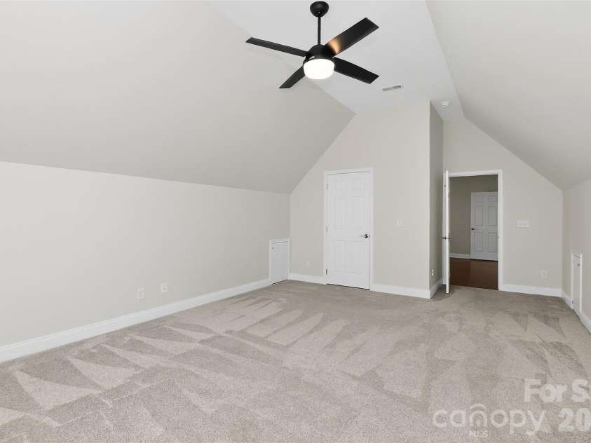 5902 Legacy Circle, Charlotte, NC 28277.  MLS# CAR4364748, YatesRealty ID 17905. 