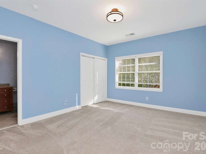 5902 Legacy Circle, Charlotte, NC 28277.  MLS# CAR4364748, YatesRealty ID 17905. 