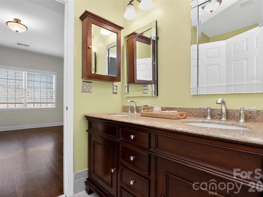5902 Legacy Circle, Charlotte, NC 28277.  MLS# CAR4364748, YatesRealty ID 17905. 