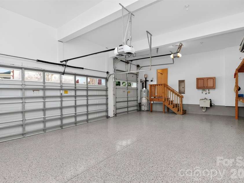 5902 Legacy Circle, Charlotte, NC 28277.  MLS# CAR4364748, YatesRealty ID 17905. 
