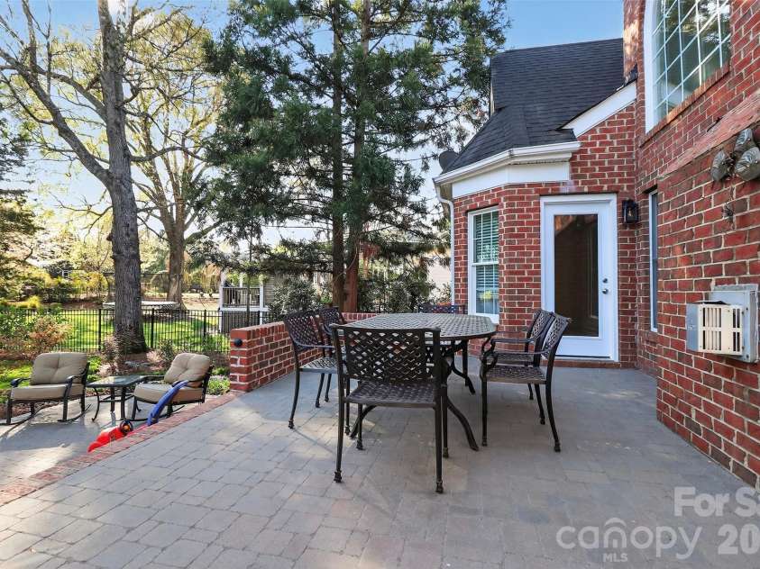 5902 Legacy Circle, Charlotte, NC 28277.  MLS# CAR4364748, YatesRealty ID 17905. 