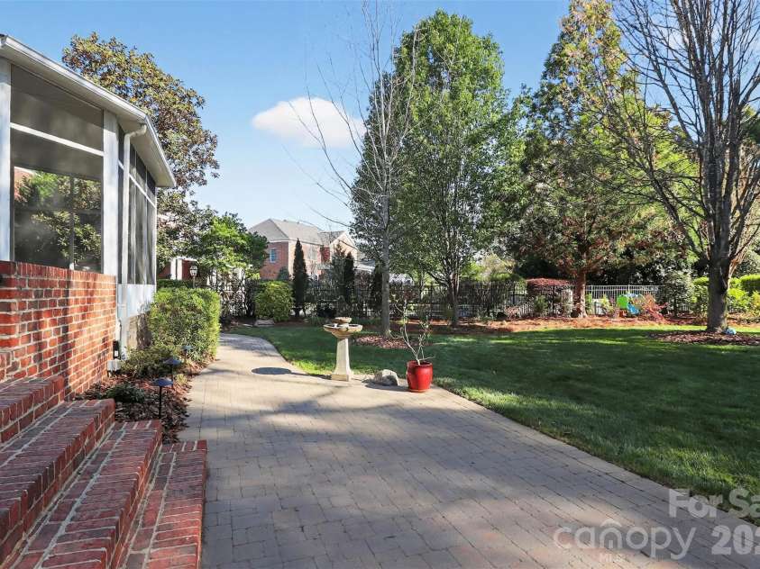 5902 Legacy Circle, Charlotte, NC 28277.  MLS# CAR4364748, YatesRealty ID 17905. 