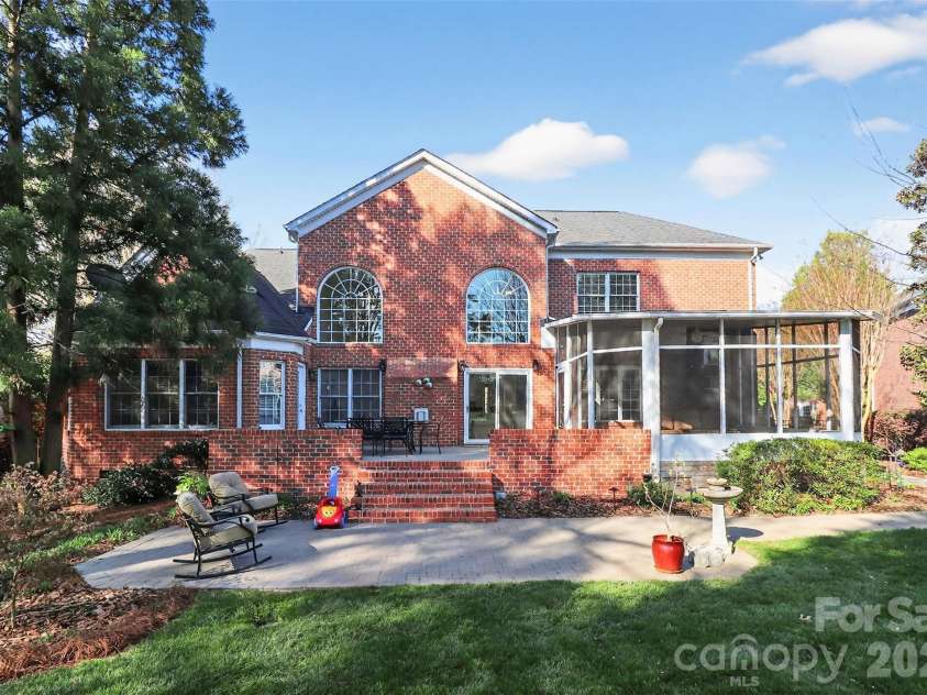5902 Legacy Circle, Charlotte, NC 28277.  MLS# CAR4364748, YatesRealty ID 17905. 