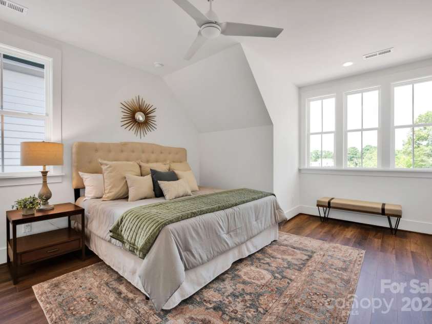 421 Delburg Mill Alley Drive, Davidson, NC 28036.  MLS# CAR4214101, YatesRealty ID 17906. Owner's Bedroom