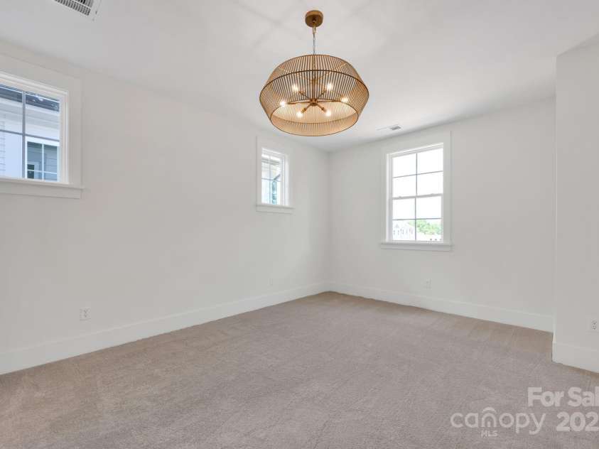 425 Delburg Mill Alley Drive, Davidson, NC 28036.  MLS# CAR4215325, YatesRealty ID 17907. Owner's Bedroom