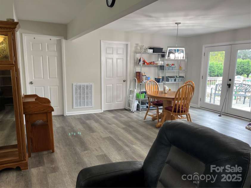 8124 Wood Street, Mount Pleasant, NC 28124.  MLS# CAR4241230, YatesRealty ID 17908. 