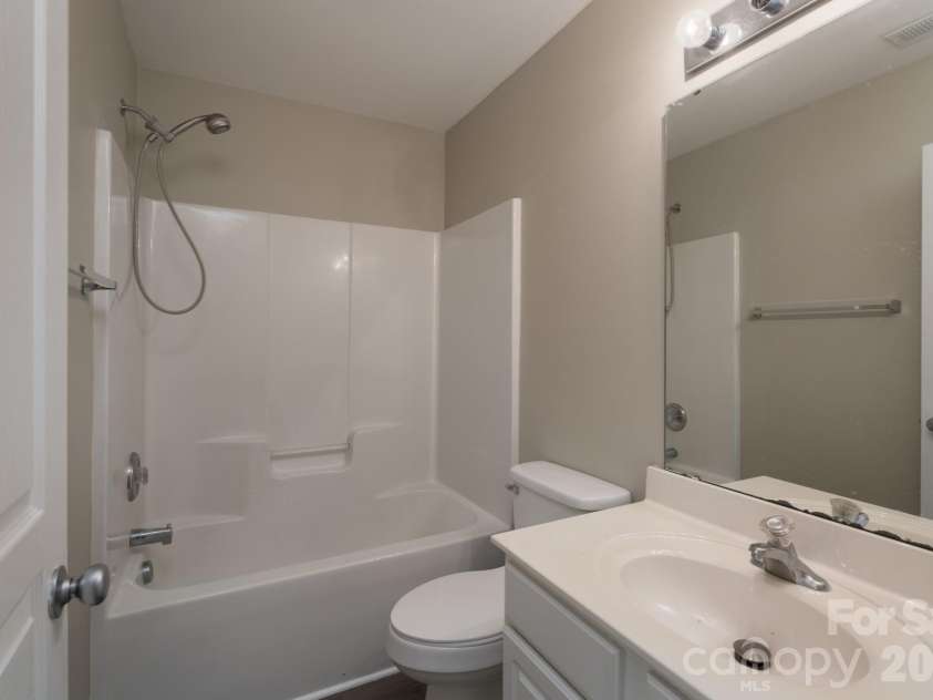 643 Brickdust Court, Fort Mill, SC 29708.  MLS# CAR4245809, YatesRealty ID 17909. 