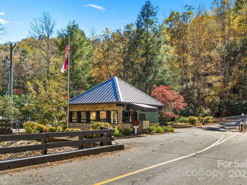 TBD Connestee Trail, Brevard, NC 28712.  MLS# CAR4168349, YatesRealty ID 1791. 