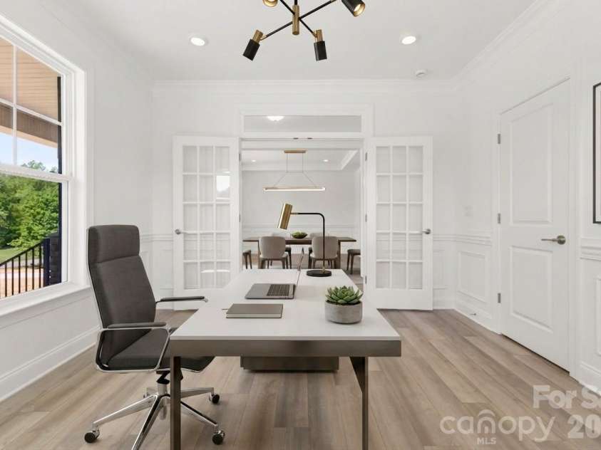 5944 Bakers Point, Hickory, NC 28602.  MLS# CAR4373457, YatesRealty ID 17910. 