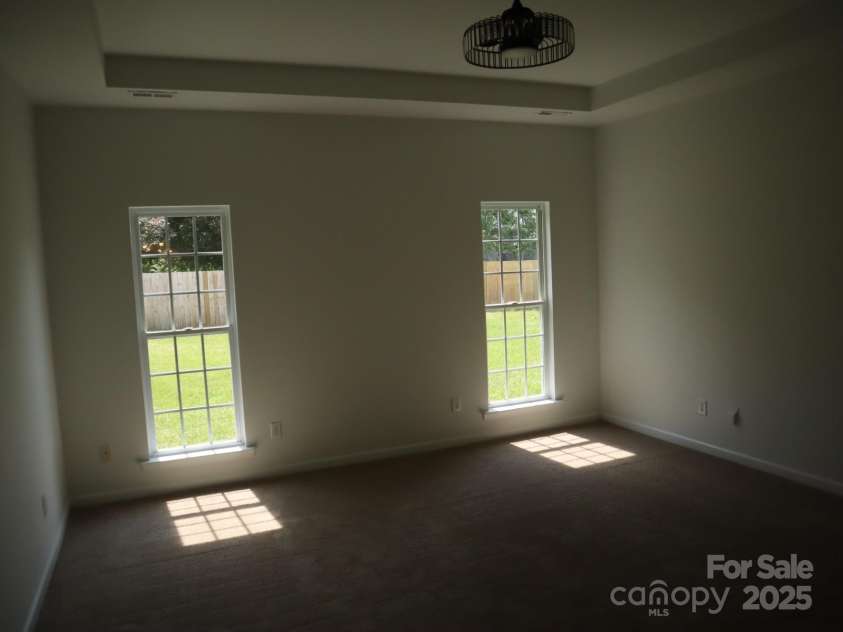 10923 Amherst Glen Drive, Charlotte, NC 28213.  MLS# CAR4250195, YatesRealty ID 17911. Master Bedroom
