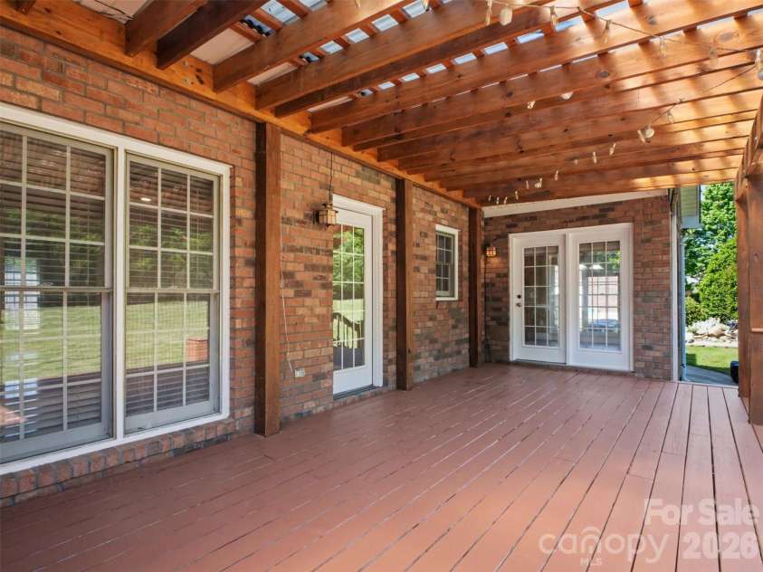 6021 Havencrest Court, Concord, NC 28027.  MLS# CAR4373729, YatesRealty ID 17911. 