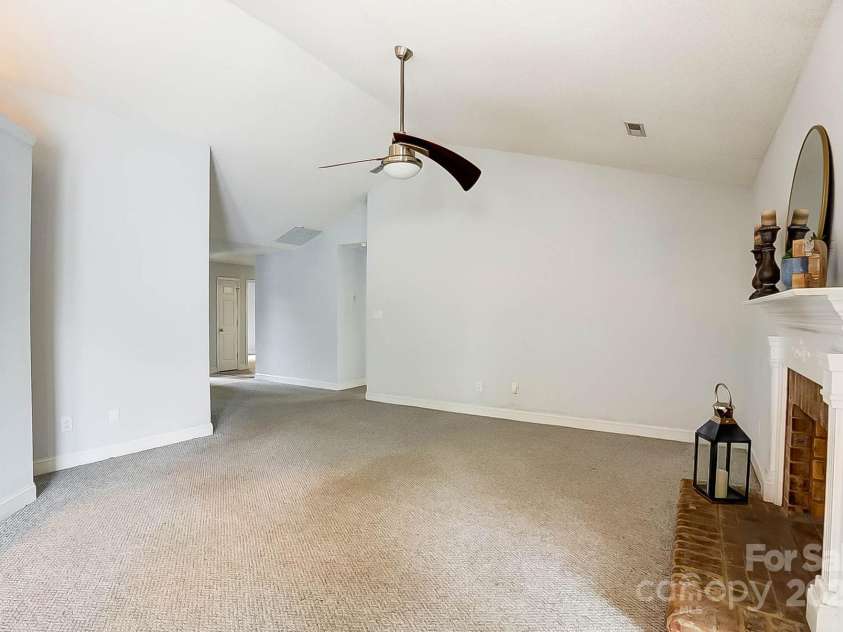 3327 Flagler Circle, Midland, NC 28107.  MLS# CAR4251197, YatesRealty ID 17912. 