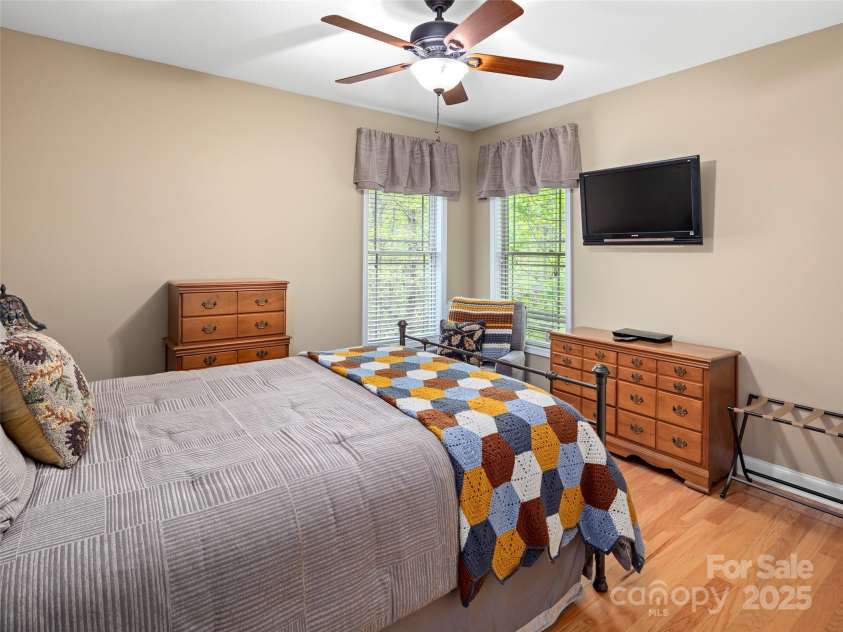 60 Bent Creek Preserve Road, Asheville, NC 28806.  MLS# CAR4251914, YatesRealty ID 17913. 2nd bedroom