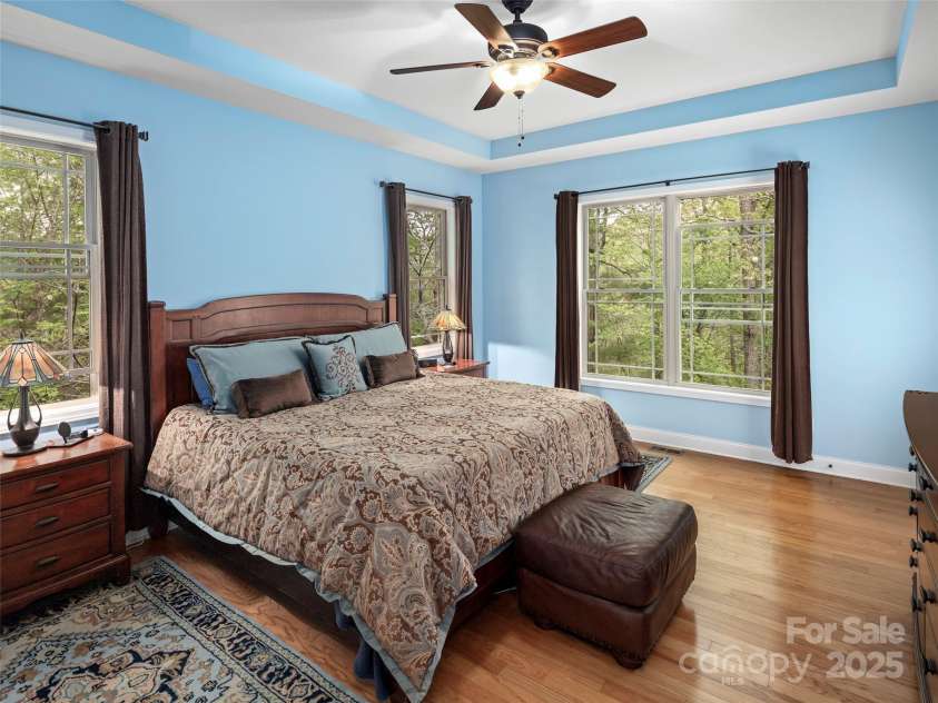 60 Bent Creek Preserve Road, Asheville, NC 28806.  MLS# CAR4251914, YatesRealty ID 17913. Primary bedroom
