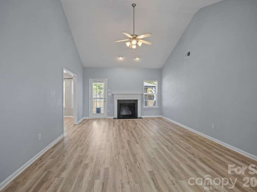 417 Deerfield Drive, Mount Holly, NC 28120.  MLS# CAR4374640, YatesRealty ID 17914. 