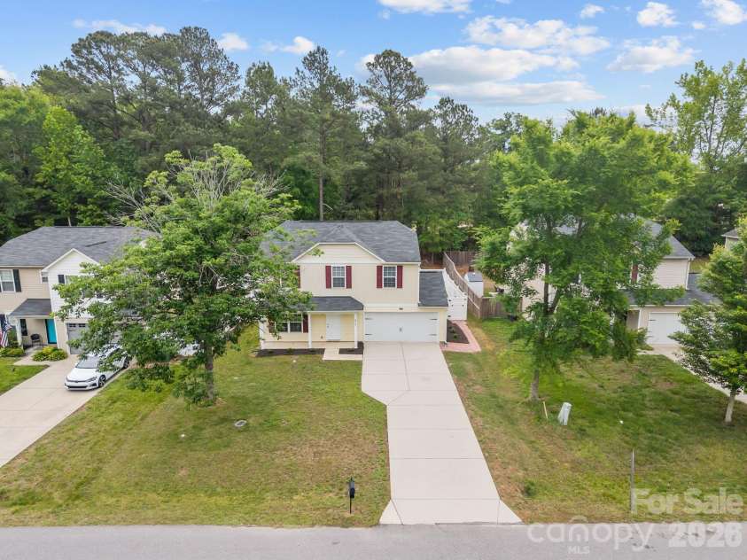 2010 Park Drive, Lancaster, SC 29720.  MLS# CAR4375154, YatesRealty ID 17916. 