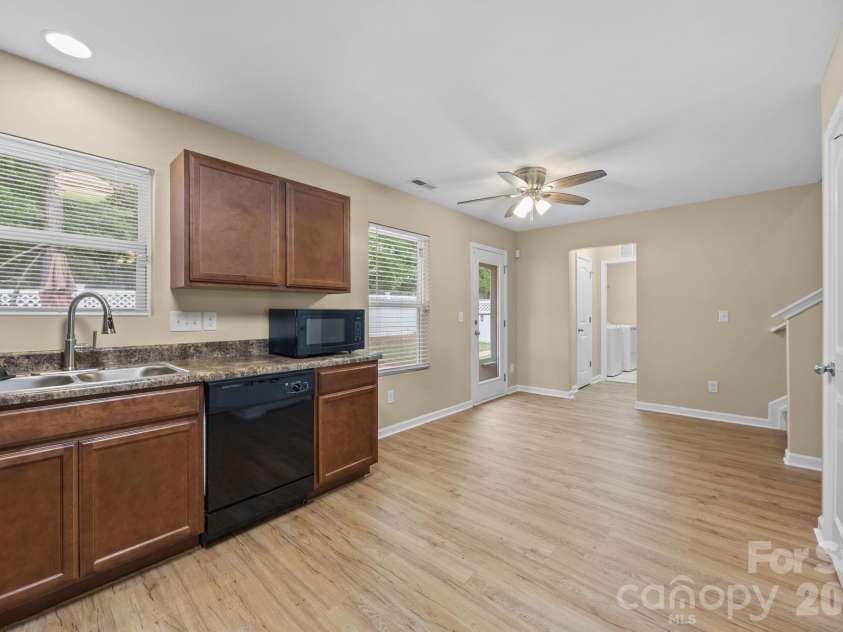 2010 Park Drive, Lancaster, SC 29720.  MLS# CAR4375154, YatesRealty ID 17916. Kitchen and Dining Space