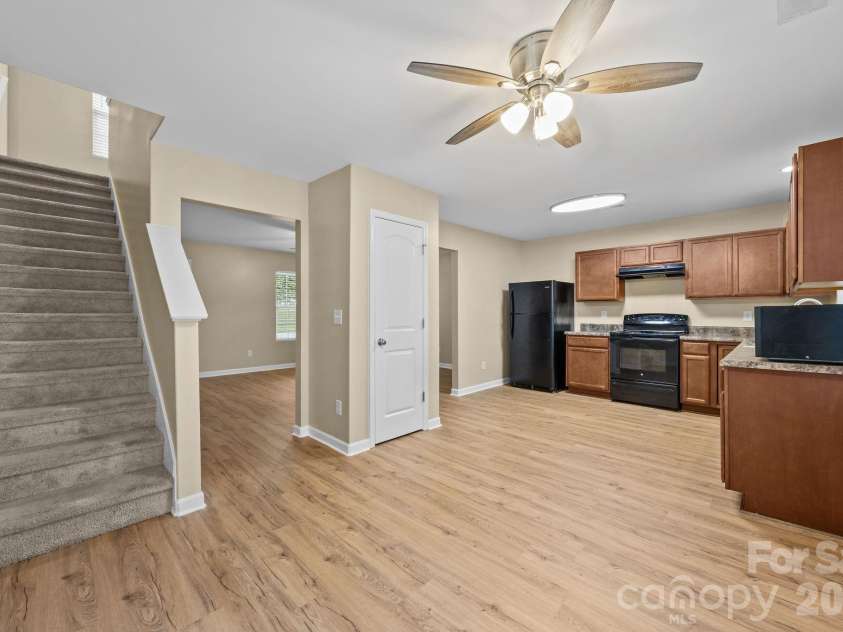 2010 Park Drive, Lancaster, SC 29720.  MLS# CAR4375154, YatesRealty ID 17916. Kitchen and Dining Space