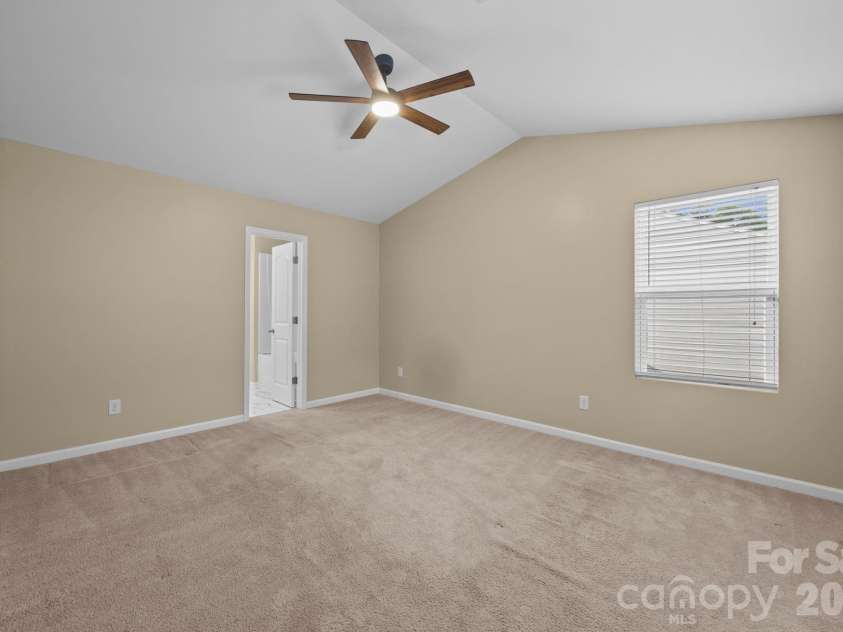 2010 Park Drive, Lancaster, SC 29720.  MLS# CAR4375154, YatesRealty ID 17916. Primary Bedroom