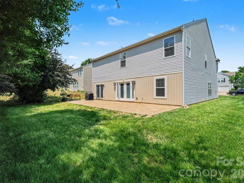 3425 Pikes Peak Drive, Gastonia, NC 28052.  MLS# CAR4375188, YatesRealty ID 17917. 
