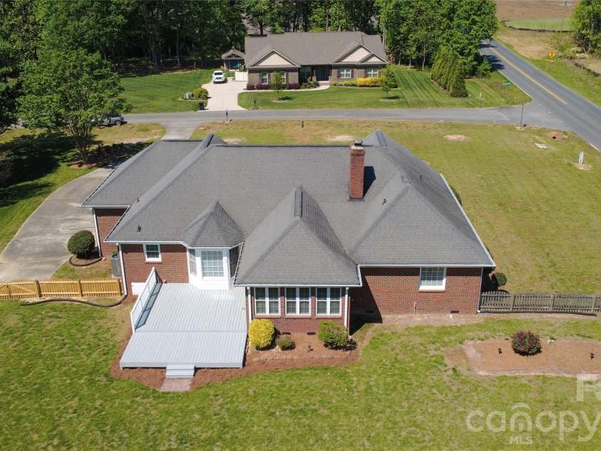 101 Brightland Run, Monroe, NC 28110.  MLS# CAR4370160, YatesRealty ID 17919. 