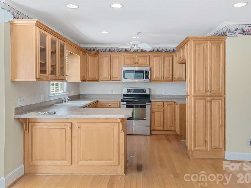 101 Brightland Run, Monroe, NC 28110.  MLS# CAR4370160, YatesRealty ID 17919. 