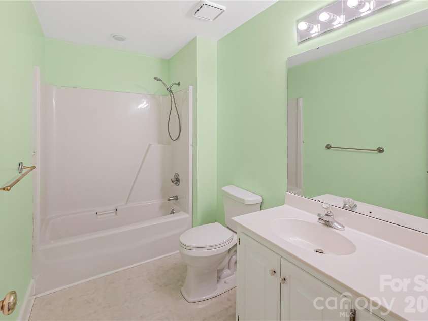 101 Brightland Run, Monroe, NC 28110.  MLS# CAR4370160, YatesRealty ID 17919. 
