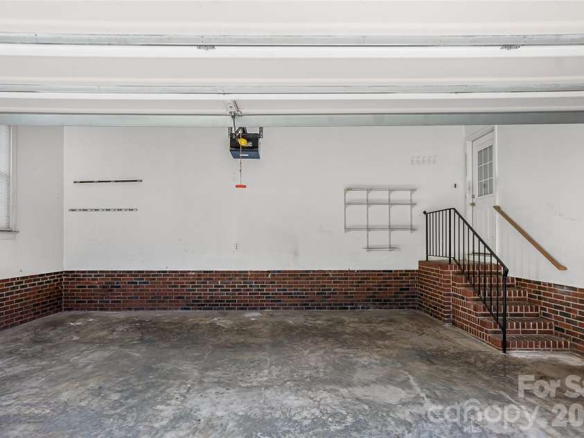 101 Brightland Run, Monroe, NC 28110.  MLS# CAR4370160, YatesRealty ID 17919. 