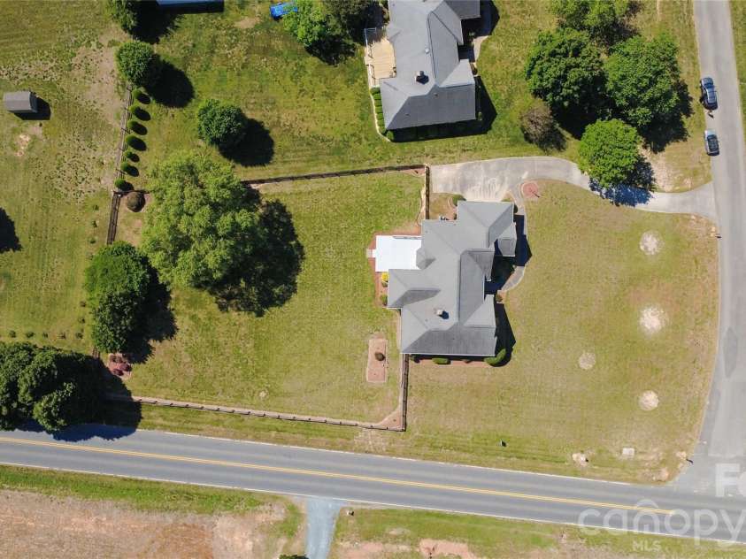 101 Brightland Run, Monroe, NC 28110.  MLS# CAR4370160, YatesRealty ID 17919. 
