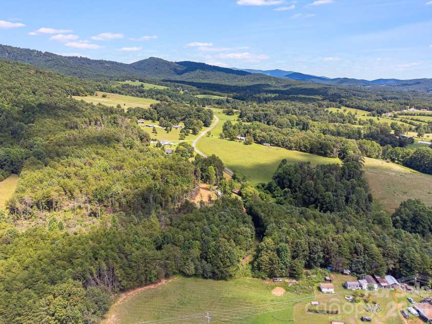 211 Luckadoo Road, Bostic, NC 28018.  MLS# CAR4318680, YatesRealty ID 1792. 
