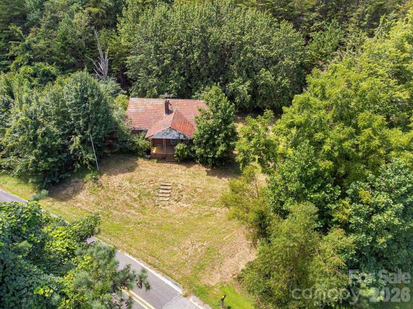 211 Luckadoo Road, Bostic, NC 28018.  MLS# CAR4318680, YatesRealty ID 1792. 