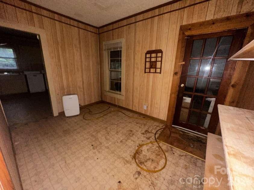 211 Luckadoo Road, Bostic, NC 28018.  MLS# CAR4318680, YatesRealty ID 1792. 