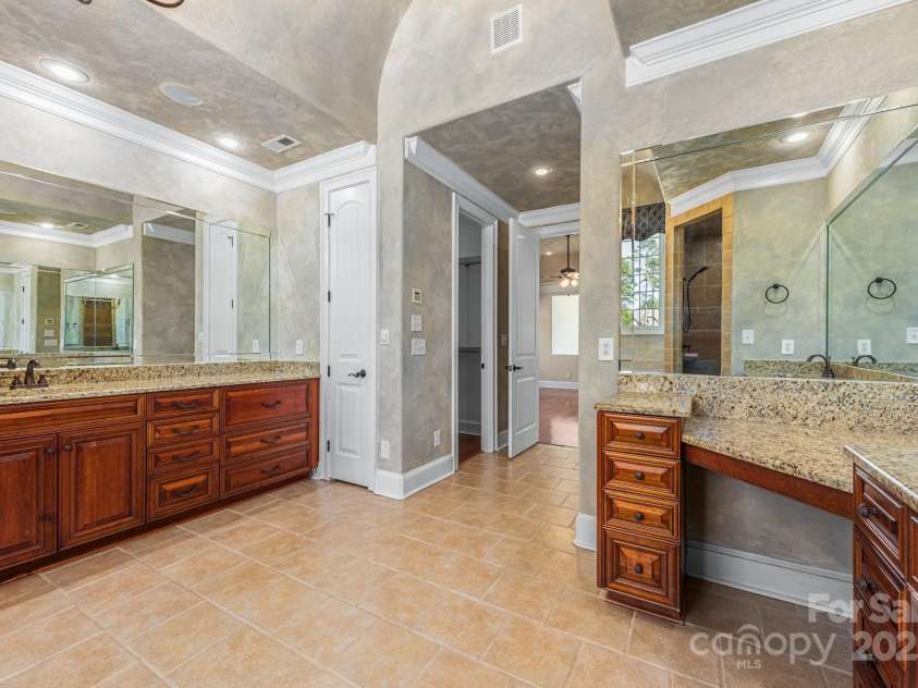 534 Ingleside Farm Road, Iron Station, NC 28080.  MLS# CAR4258669, YatesRealty ID 17920. 