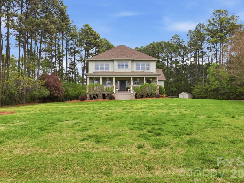 151 Yellow Jacket Circle, Mooresville, NC 28117.  MLS# CAR4364458, YatesRealty ID 17921. 