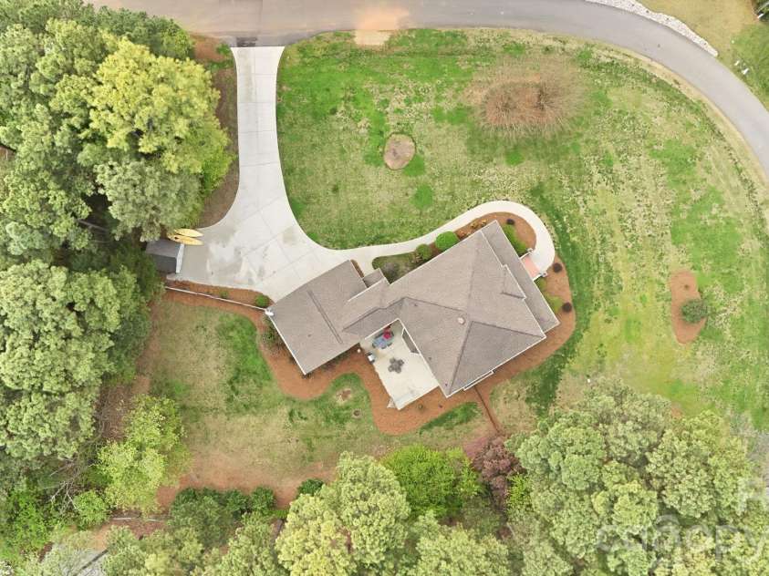 151 Yellow Jacket Circle, Mooresville, NC 28117.  MLS# CAR4364458, YatesRealty ID 17921. 