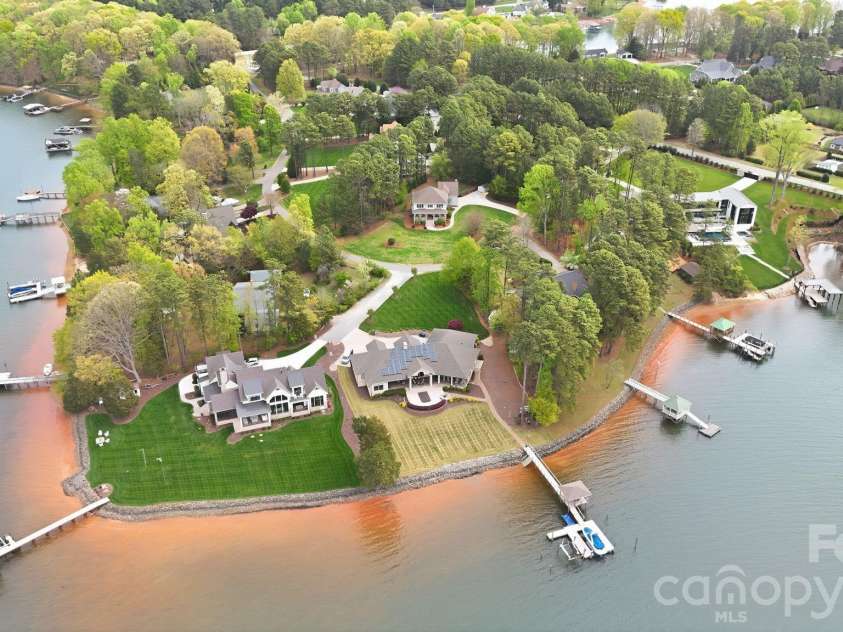 151 Yellow Jacket Circle, Mooresville, NC 28117.  MLS# CAR4364458, YatesRealty ID 17921. 