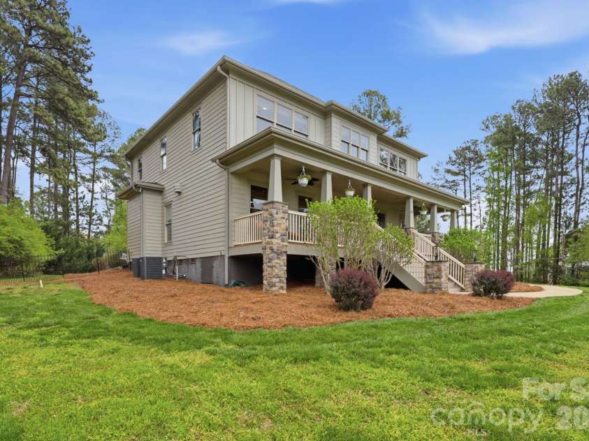 151 Yellow Jacket Circle, Mooresville, NC 28117.  MLS# CAR4364458, YatesRealty ID 17921. 