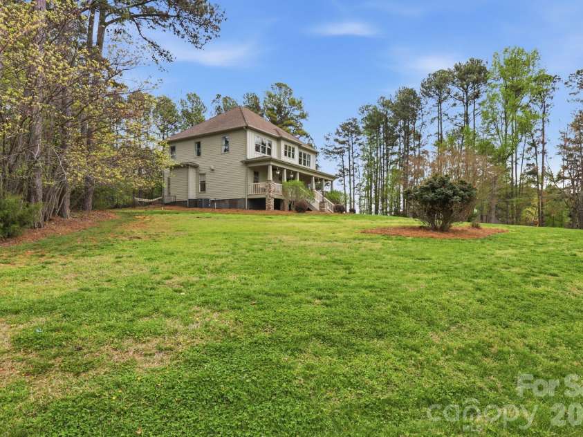 151 Yellow Jacket Circle, Mooresville, NC 28117.  MLS# CAR4364458, YatesRealty ID 17921. 