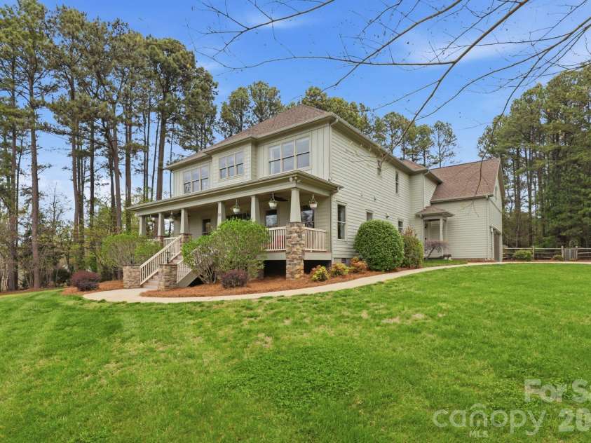 151 Yellow Jacket Circle, Mooresville, NC 28117.  MLS# CAR4364458, YatesRealty ID 17921. 
