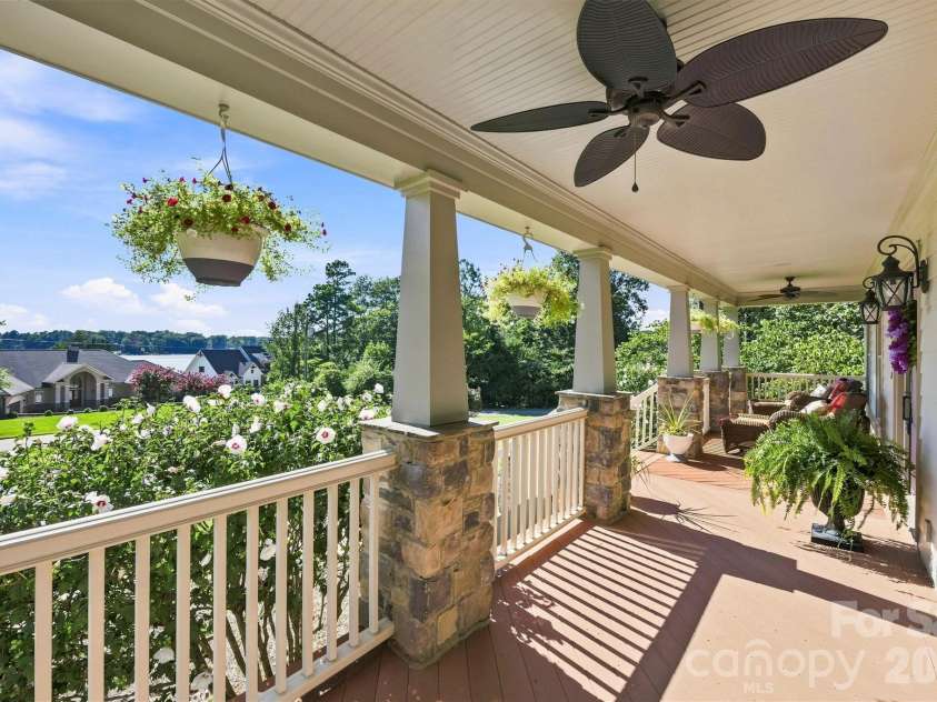 151 Yellow Jacket Circle, Mooresville, NC 28117.  MLS# CAR4364458, YatesRealty ID 17921. 